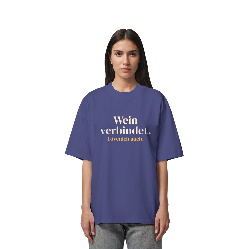 Wein verbindet. Lövenich auch. | Unisex Oversize-Shirt – Bild 4
